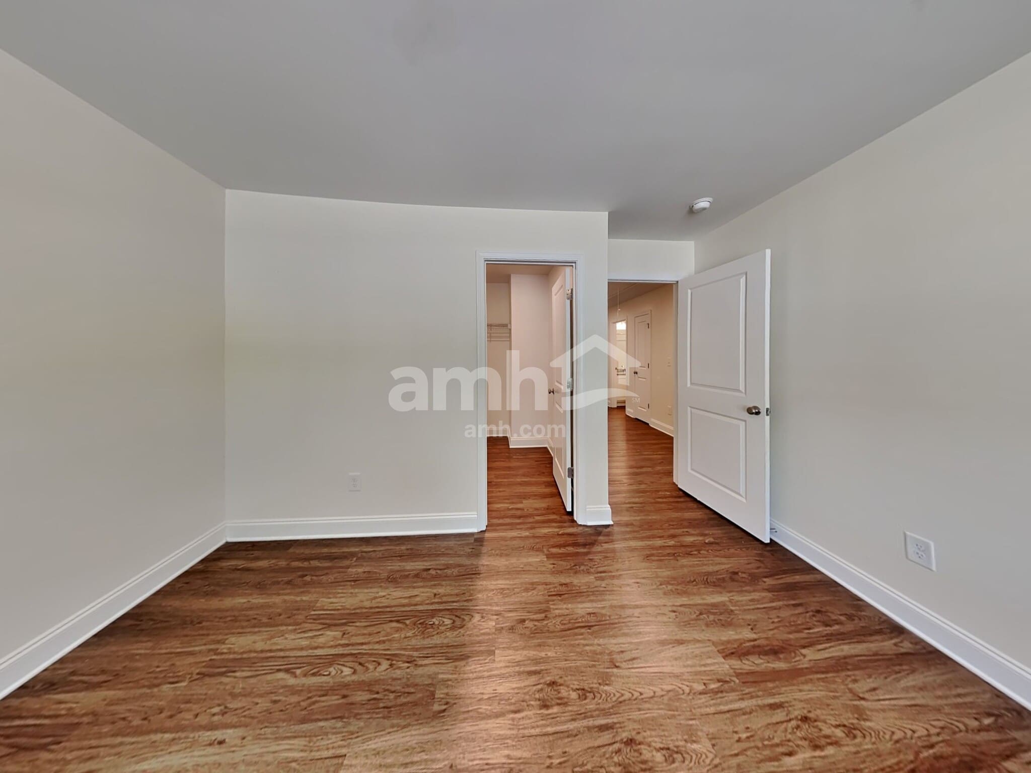 Building Photo - 3548 Okelly Dr