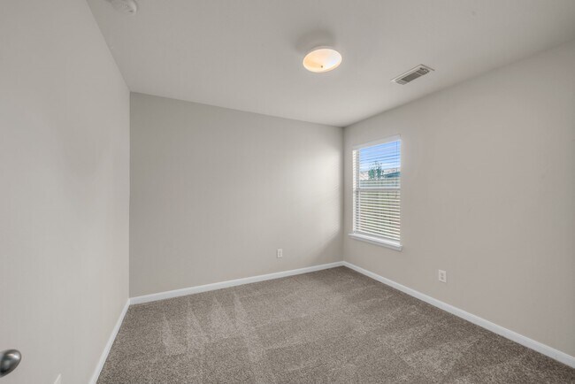 Building Photo - 9518 Milas Way