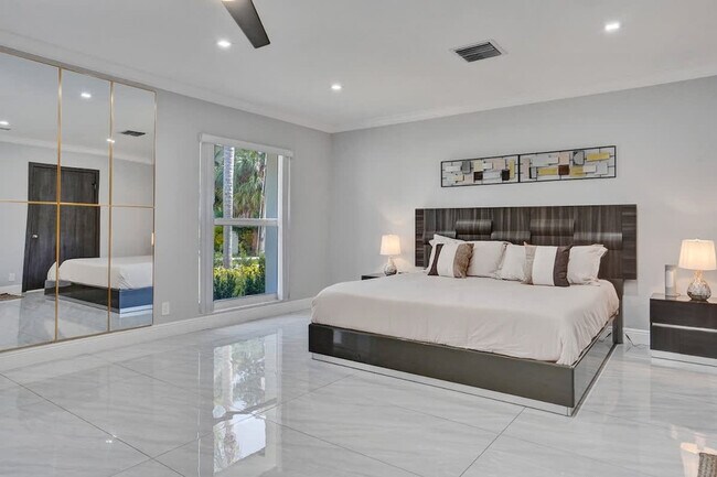 Building Photo - 1000 Diplomat Pkwy