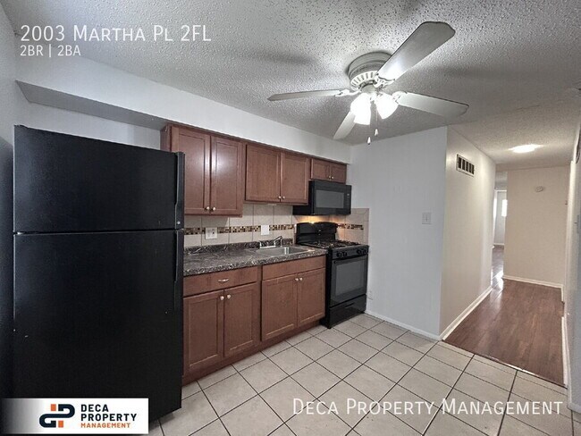 Building Photo - 2003 Martha Pl