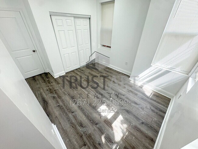 Building Photo - 2507 N 19th St