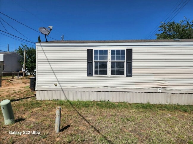Building Photo - 1144 Gary Terrace