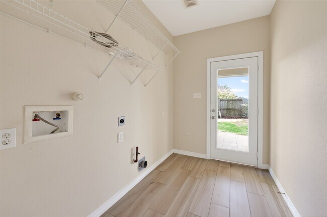 Building Photo - 19923 Pemetic Trail