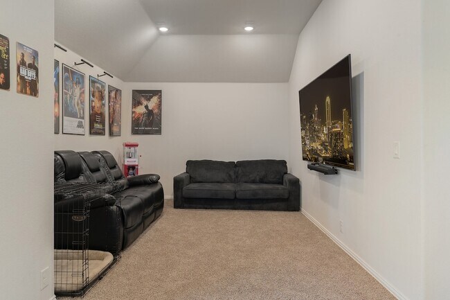 Building Photo - 3825 Honey Grove Dr