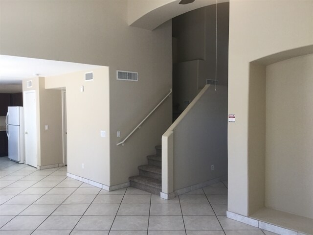 Building Photo - 3531 N 105th Ln