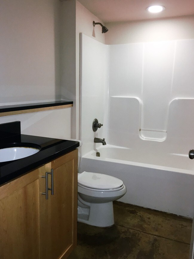 Interior Photo - Petersburg Lofts