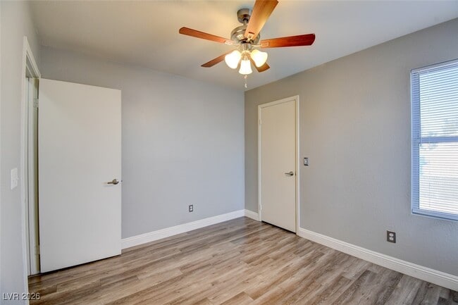 Building Photo - 7221 Single Pine Dr