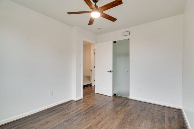 Building Photo - 255 Evans Ln