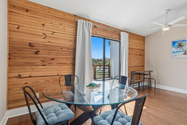 Building Photo - 16 Gulf Breeze Ct