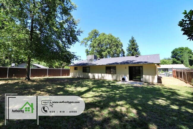Building Photo - 6822 Creekside St