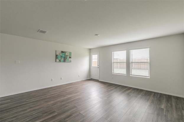 Building Photo - 1705 Avery Pointe Dr