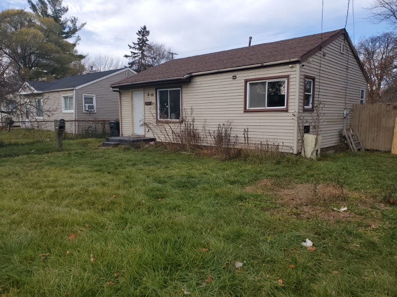 Building Photo - 2925 Colorado Ave