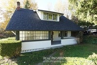 Building Photo - 2922 S Adams St