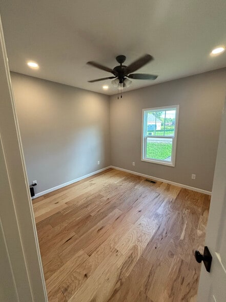 Building Photo - 205 Cherokee Dr