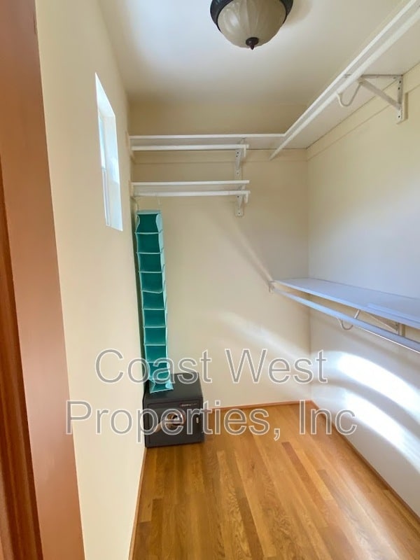 Building Photo - 4372 Argos Dr