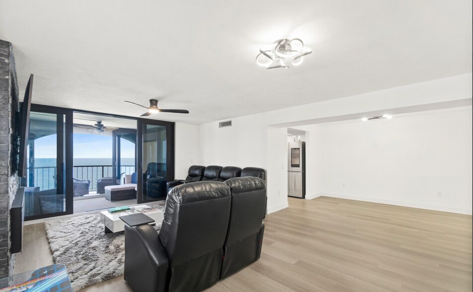 Building Photo - 3003 S Atlantic Ave