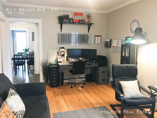 Building Photo - 411 Beloit Ave