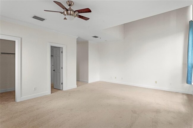 Building Photo - 512 S Glen Ave