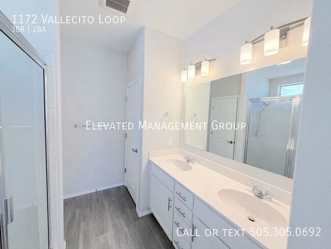 Building Photo - 1172 Vallecito Loop NW