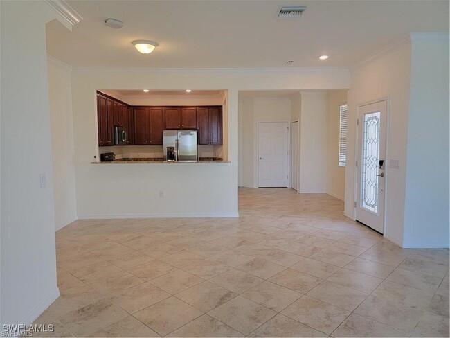 Building Photo - 2760 Blossom Wy