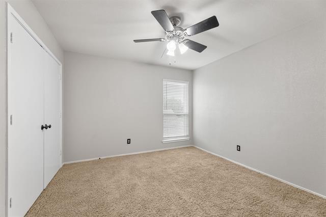 Building Photo - 10713 Alexandria Dr