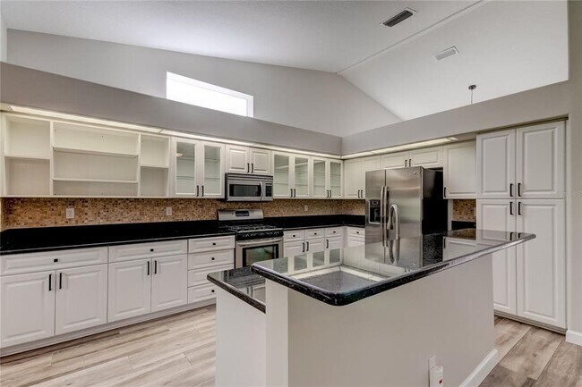 Building Photo - 10426 Springrose Dr