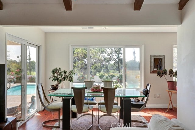 Building Photo - 5625 Vía Junipero Serra