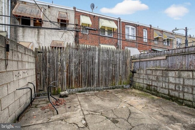 Building Photo - 1617 S Newkirk St