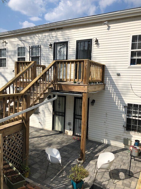 Building Photo - 1267 Meigs Place NE, Unit #3