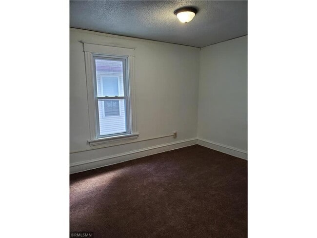 Building Photo - 621 N Morgan Ave