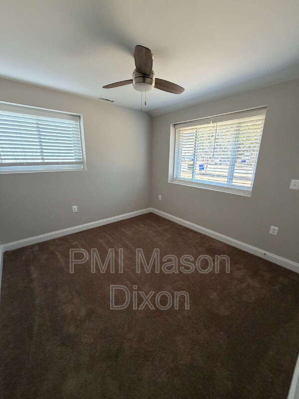 Building Photo - 330 Compton Ave