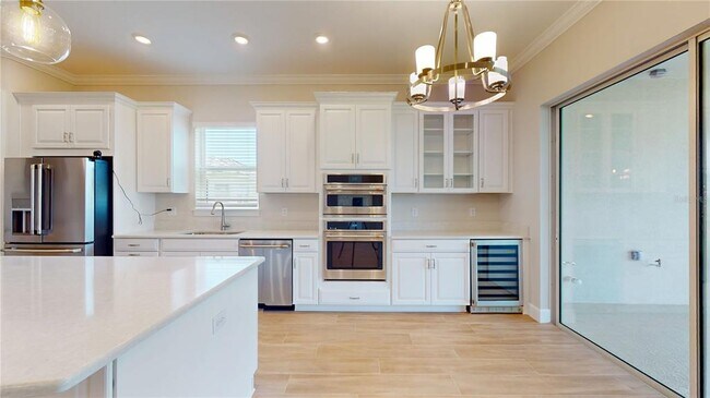 Building Photo - 16419 Isola Pl