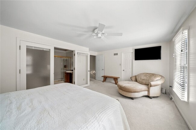 Building Photo - 302 Kingsberry Cir