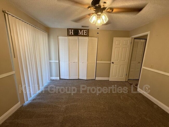 Building Photo - 5649 Struthers Ct