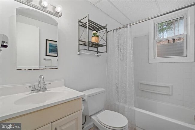 Building Photo - 7286 Earlys Rd