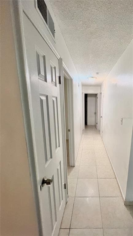 Building Photo - 2819 Kinnon Dr