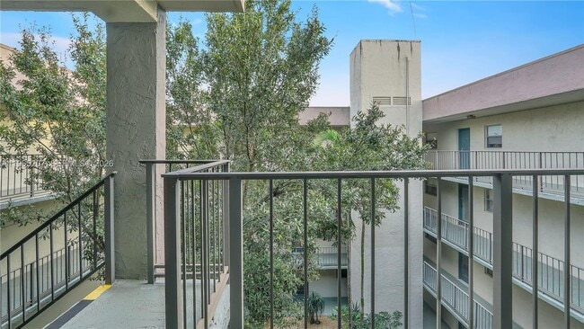 Building Photo - 1830 SW 81st Ave