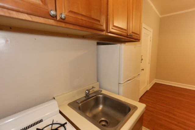 Building Photo - 2849 N Burling St