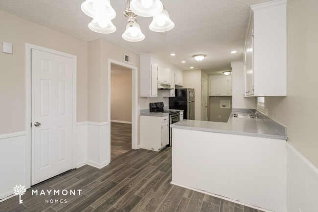 Building Photo - Charming 3 Bedroom Brick Home in Columbia, SC