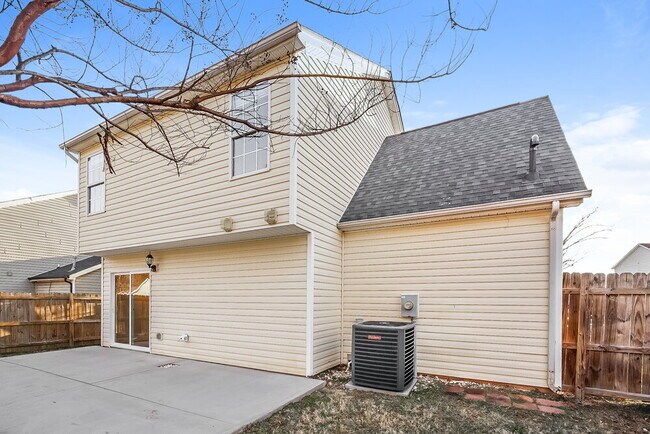 Building Photo - 125 Camforth Dr