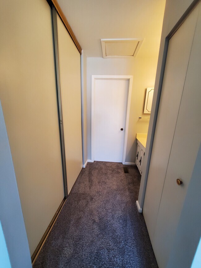 Building Photo - 4572 Provincetown Dr