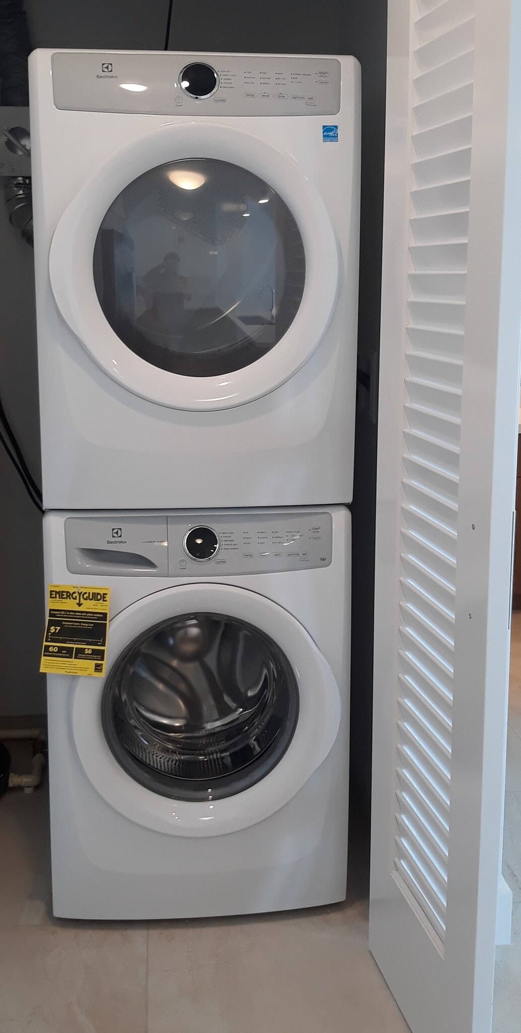 Washer/Dryer - 629 Keeaumoku St