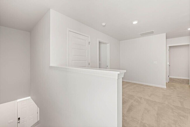 Building Photo - 3263 Colonel Ct