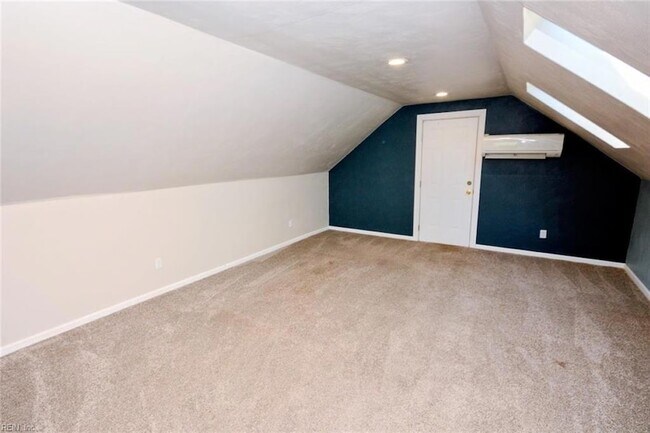 Building Photo - 1330 Monterey Ave
