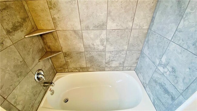 Building Photo - 21313 Wilmiller Ln