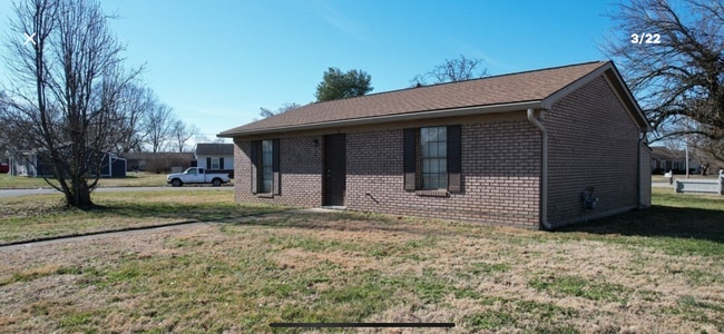 Building Photo - 1701 National Ave