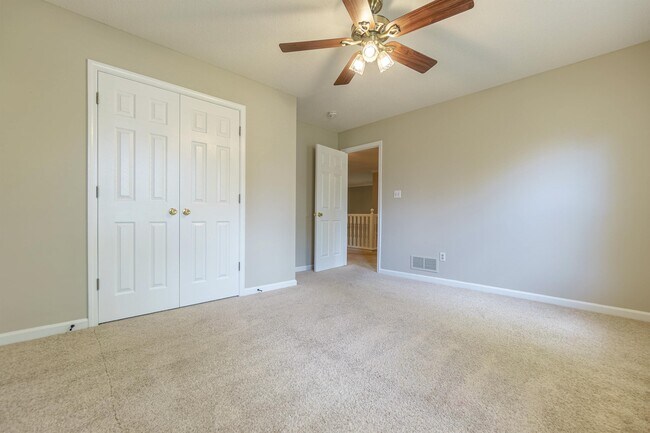 Building Photo - 4375 Big Horn Dr S