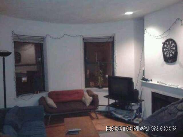 Building Photo - 610 Columbus Ave