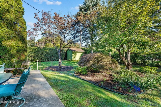 Building Photo - 1515 Vivian Ln