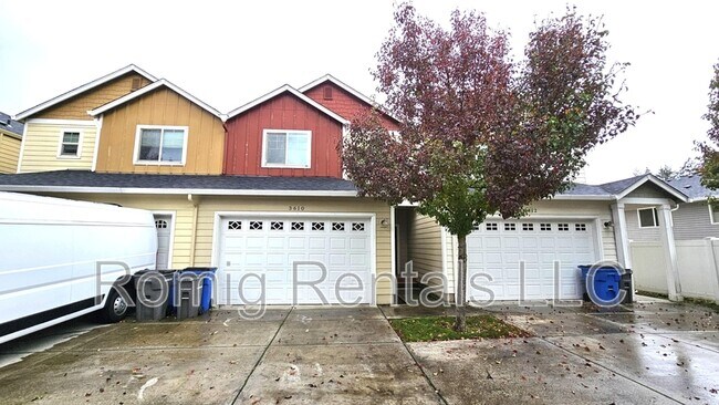 Primary Photo - 3612 NE 81st Cir